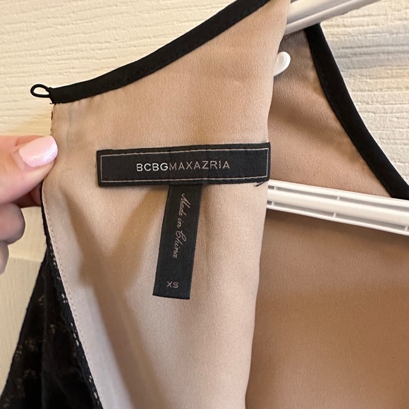 BCBG lace romper - Picture 2 of 16